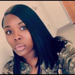 Meet your Posher, Shanese